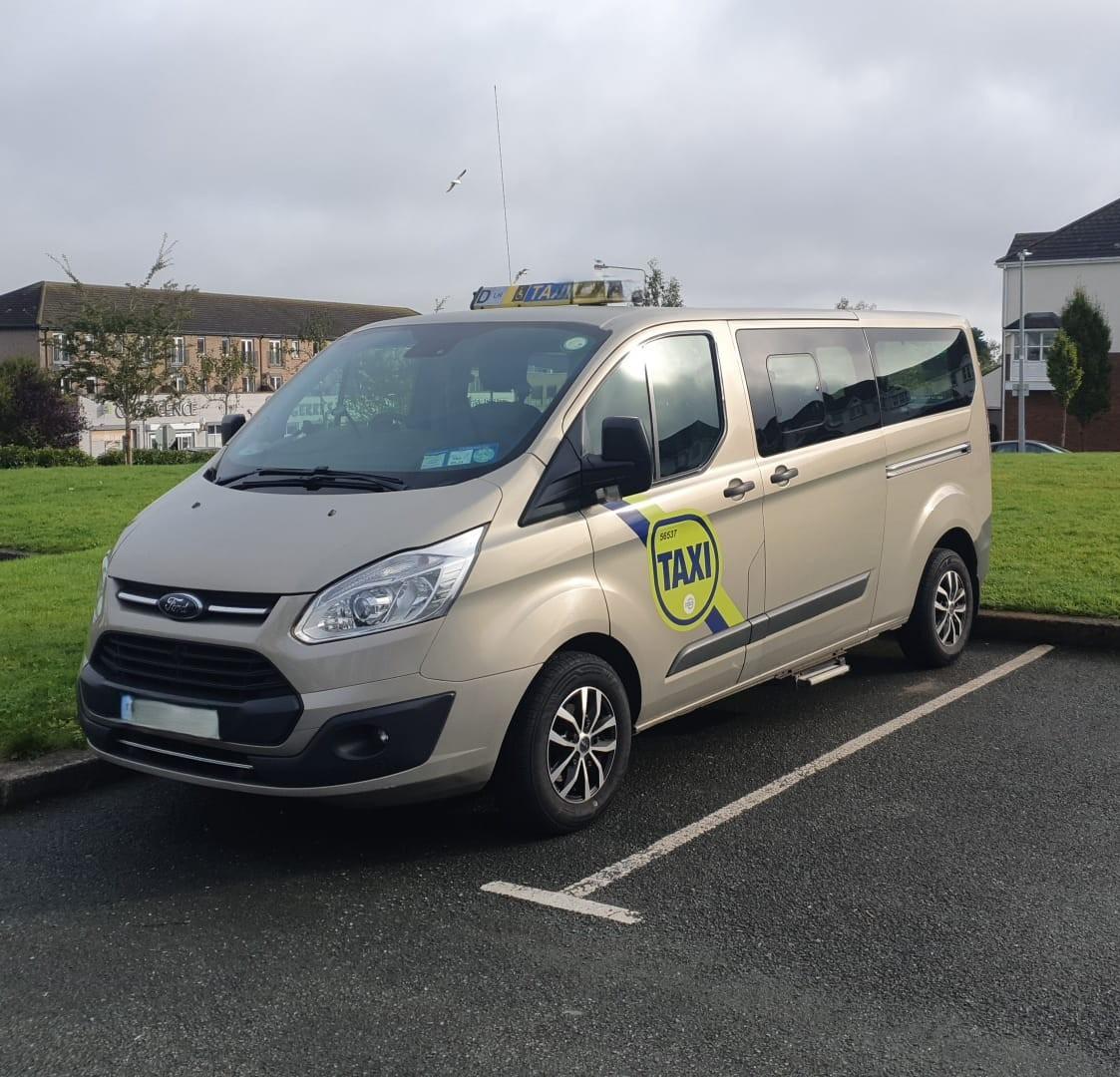 Large Taxis (5-8 Seaters)